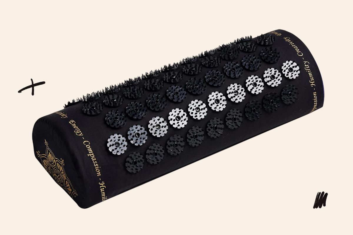 An image of the Shakti Mat acupressure pillow