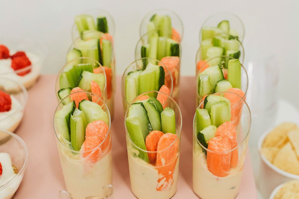 Veggies in hummus