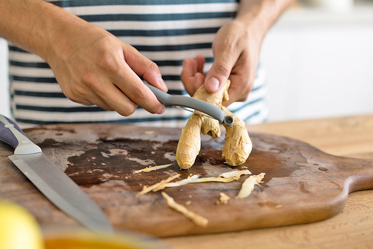 Removing skin from ginger
